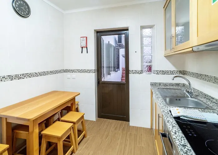 Rustic Old Town - T3 Apartment *