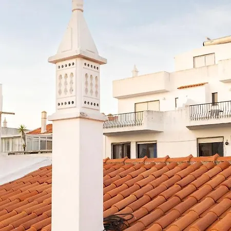 Rustic Old Town - T3 Апартаменты *